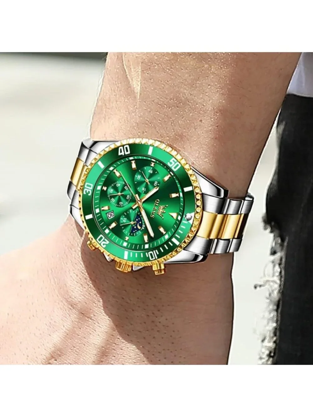 Mens Silver And Green Stainless Steel Chronograph Analog Waterproof Luxury Watch